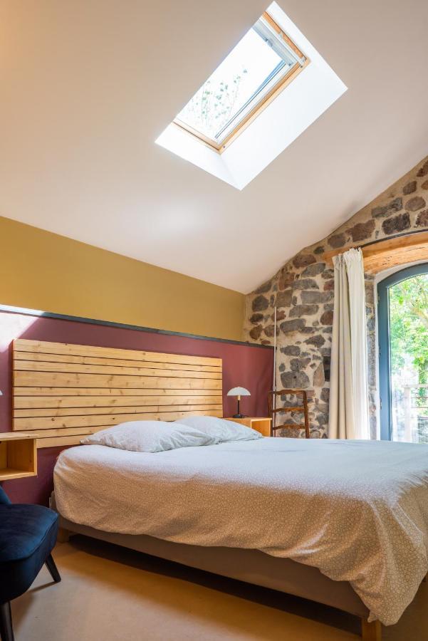 Les Balcons De La Terrasse Bed and Breakfast Arsac-en-Velay Exteriör bild