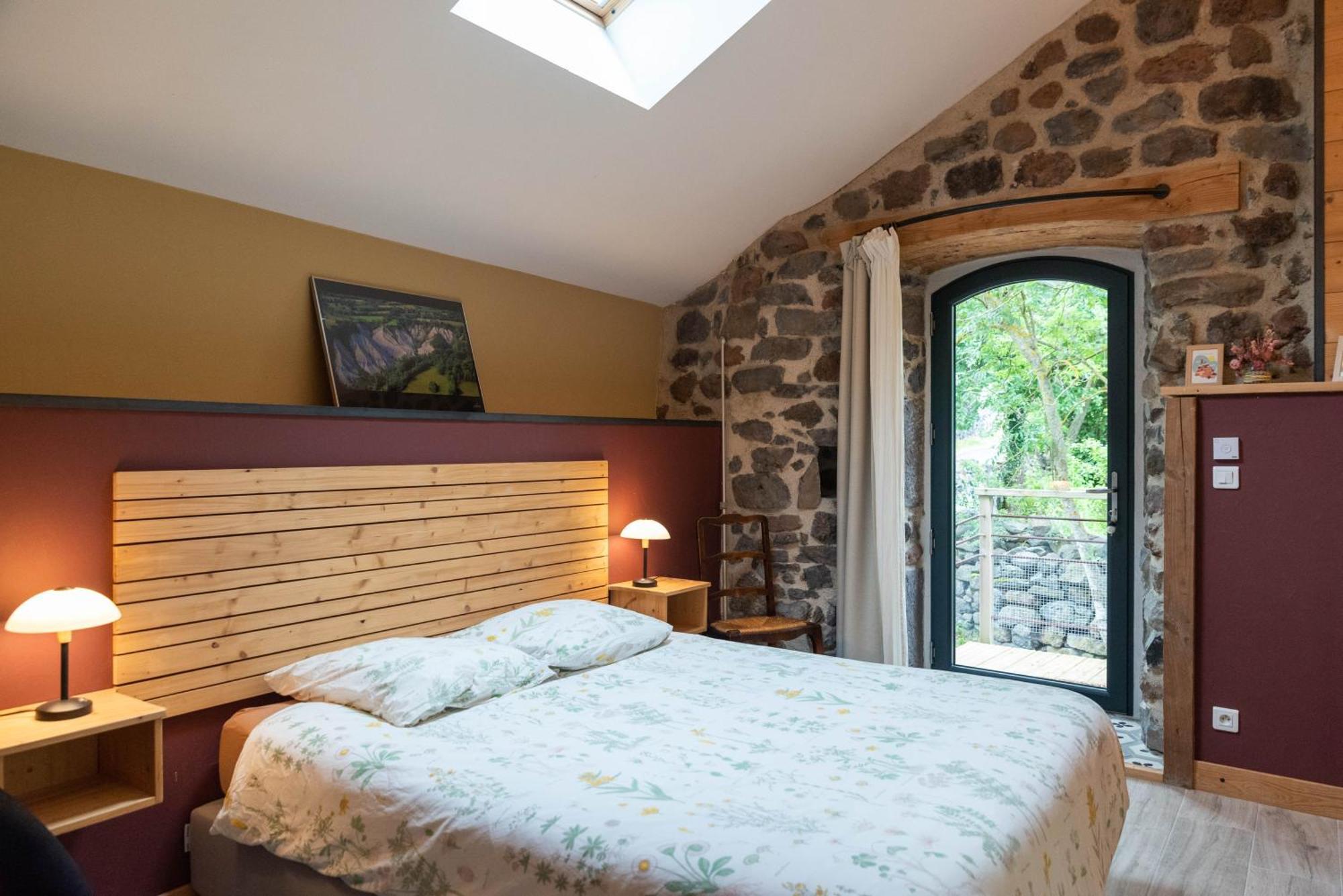 Les Balcons De La Terrasse Bed and Breakfast Arsac-en-Velay Exteriör bild